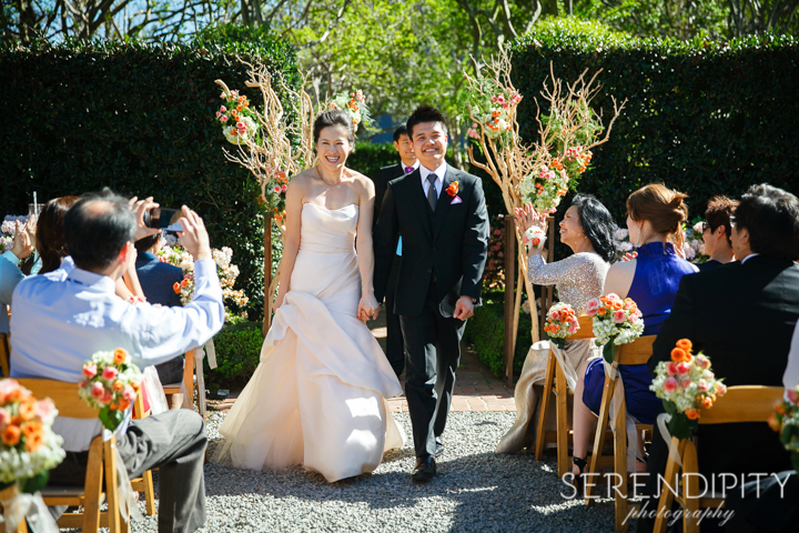 River Oaks Garden Club Wedding, Houston garden wedding, Houston wedding photographers, outdoor wedding ceremony, intimate outdoor wedding, Houston outdoor wedding