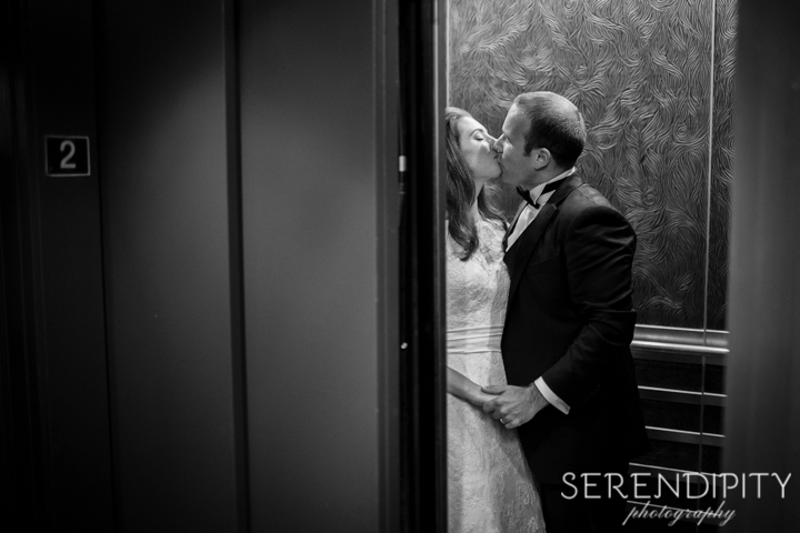 downtown houston wedding, magnolia hotel, Serendipity Photography,