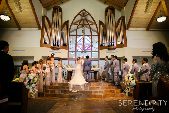 Notre Dame Catholic Church wedding, houston wedding photographers