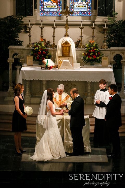 Annunciation Catholic Church wedding, downtown houston wedding, church wedding ceremony, catholic wedding ceremony, houston wedding photographers