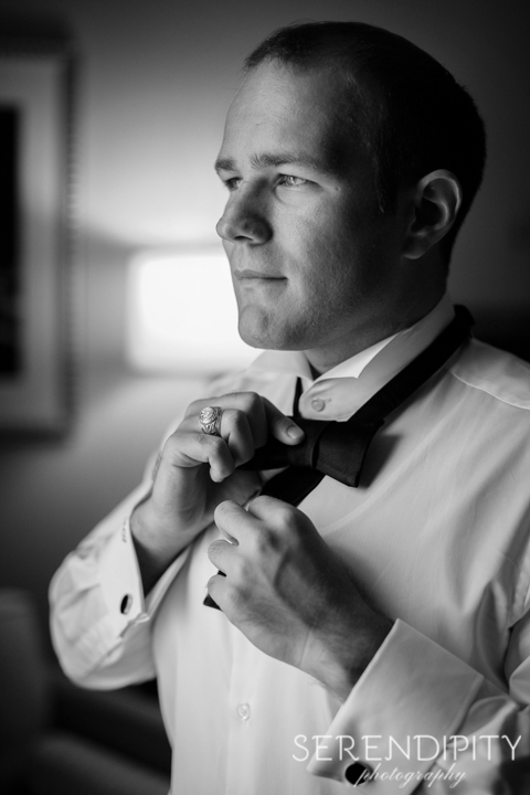 groom portrait, houston wedding, Serendipity Photography,